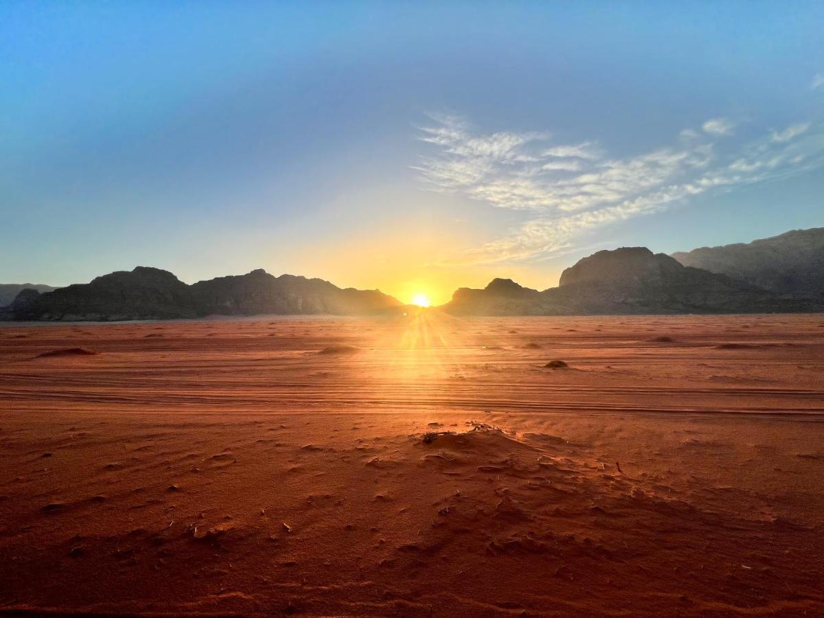 Wadi Rum Shooting Stars Camp 호텔 외부 사진