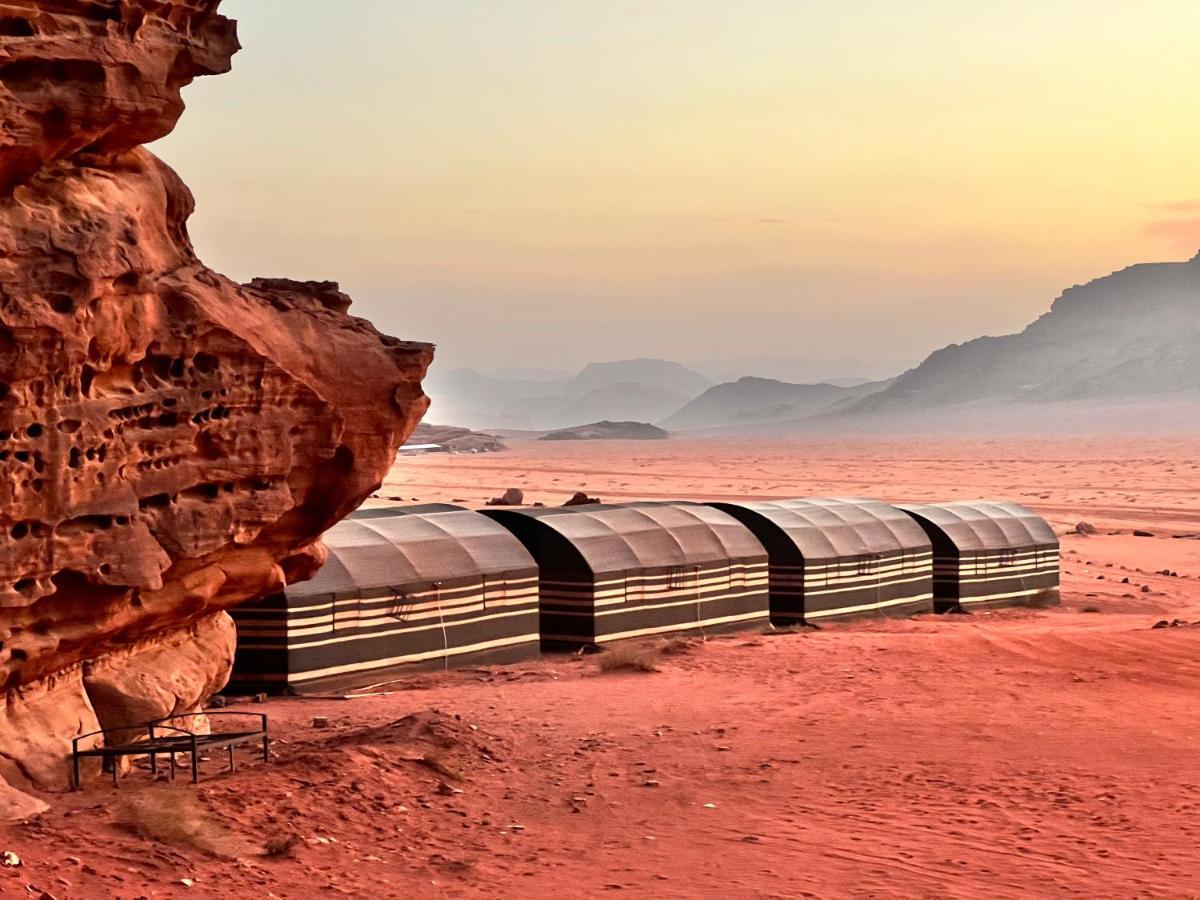 Wadi Rum Shooting Stars Camp 호텔 외부 사진