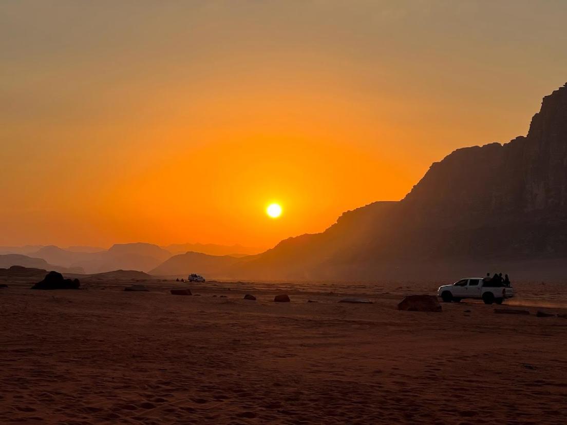 Wadi Rum Shooting Stars Camp 호텔 외부 사진