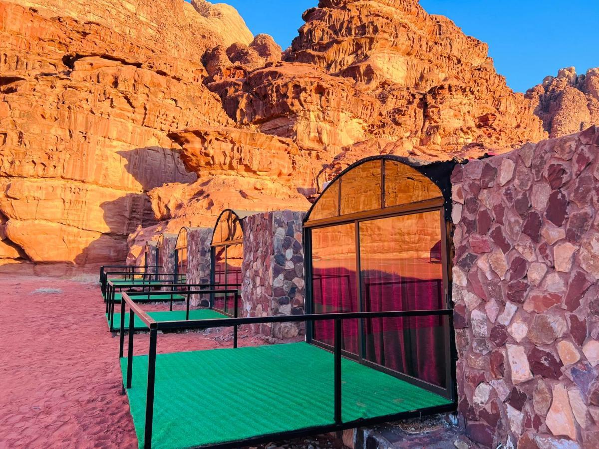 Wadi Rum Shooting Stars Camp 호텔 외부 사진