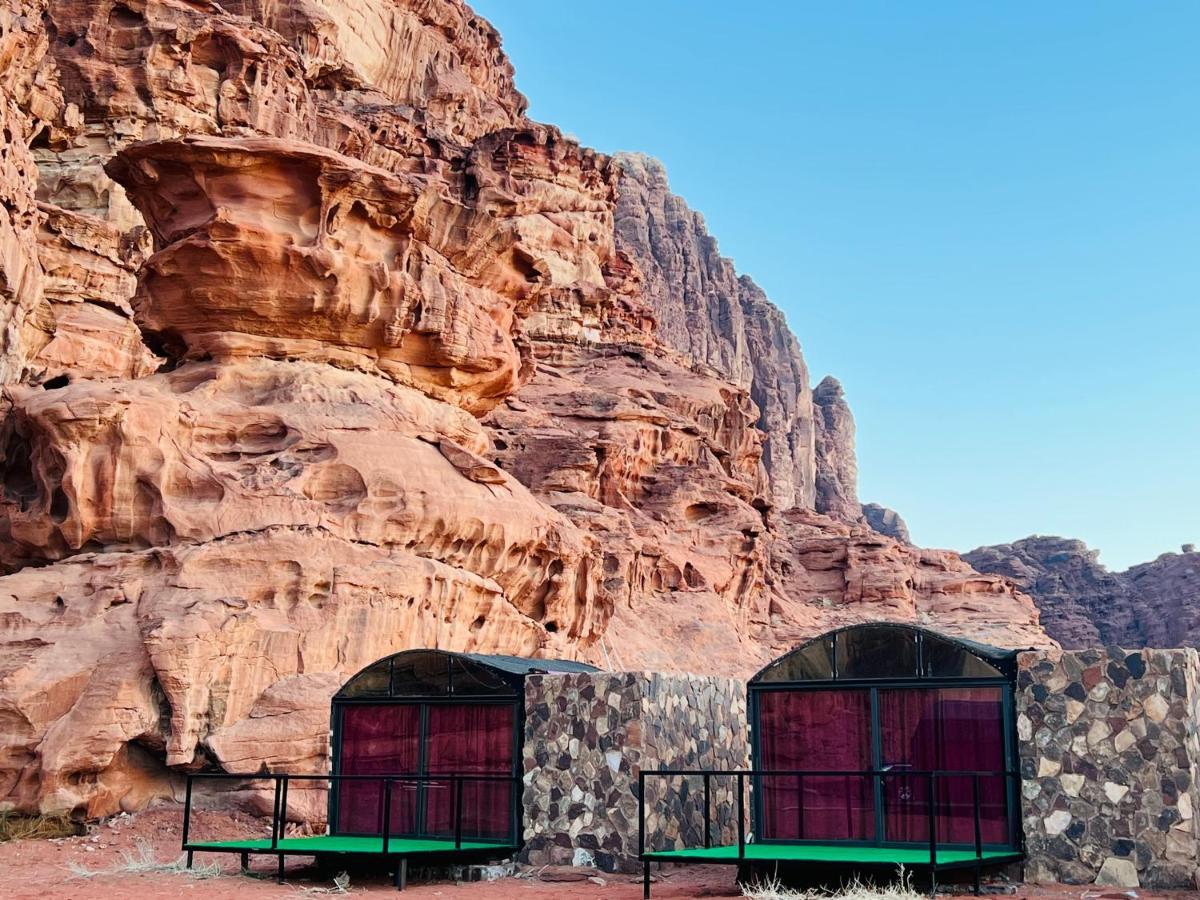 Wadi Rum Shooting Stars Camp 호텔 외부 사진