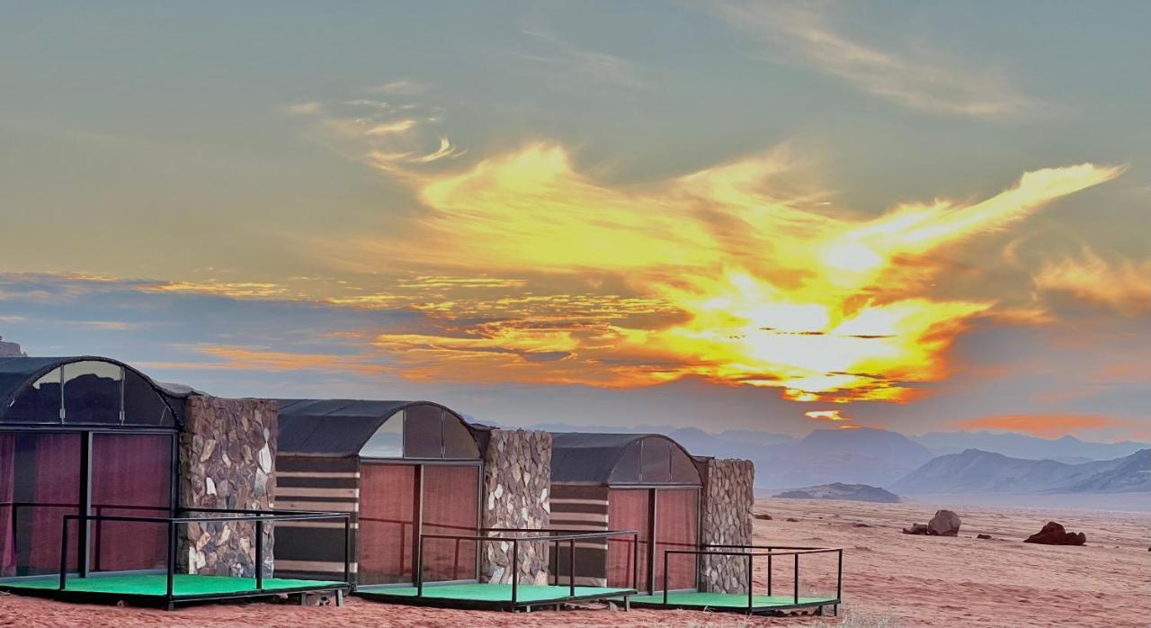 Wadi Rum Shooting Stars Camp 호텔 외부 사진