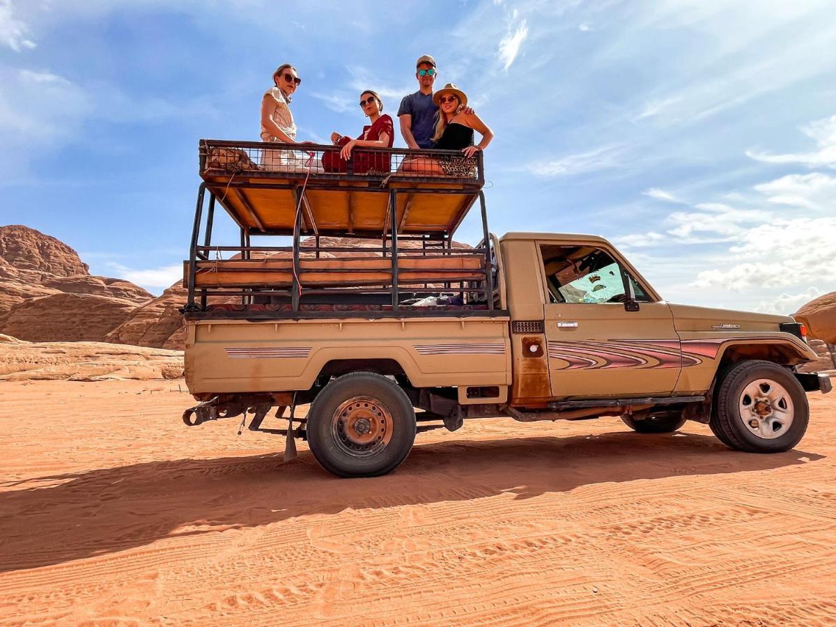 Wadi Rum Shooting Stars Camp 호텔 외부 사진