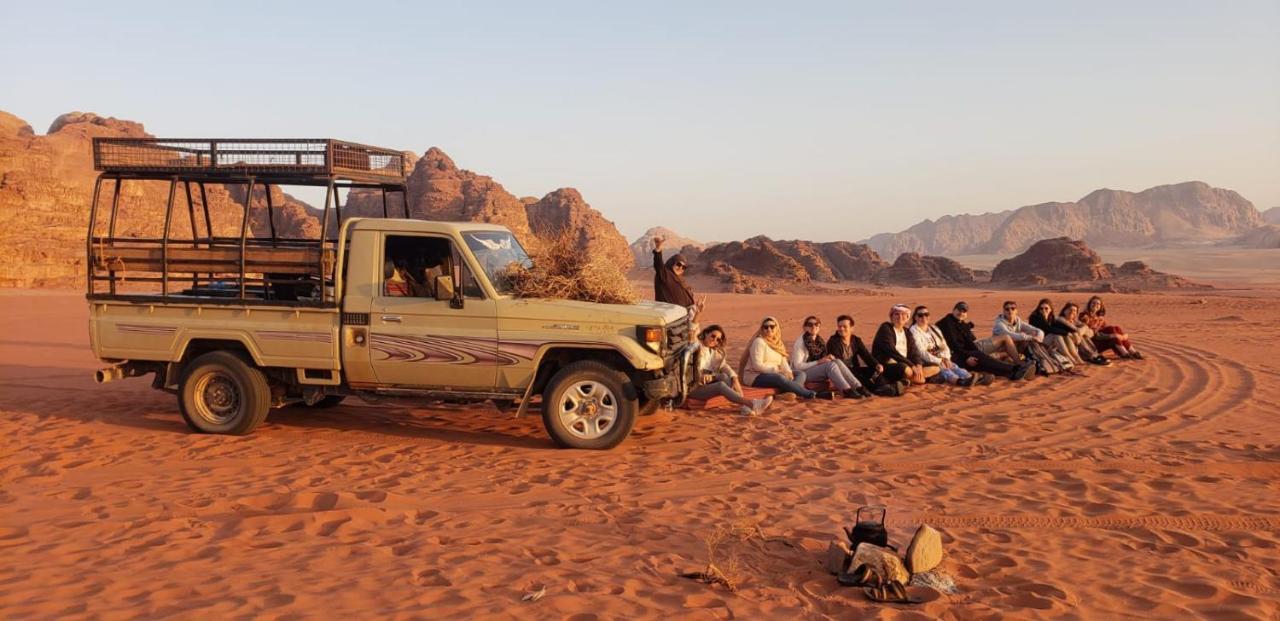 Wadi Rum Shooting Stars Camp 호텔 외부 사진