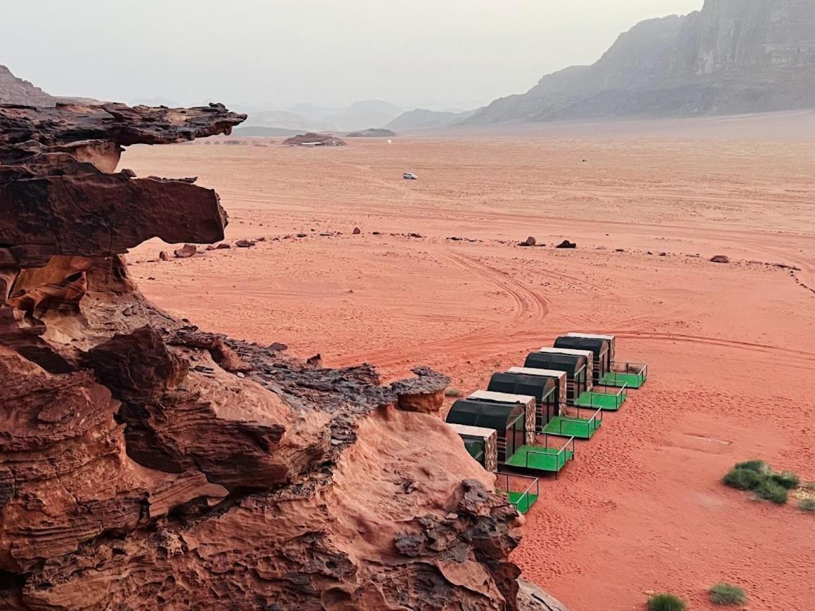 Wadi Rum Shooting Stars Camp 호텔 외부 사진