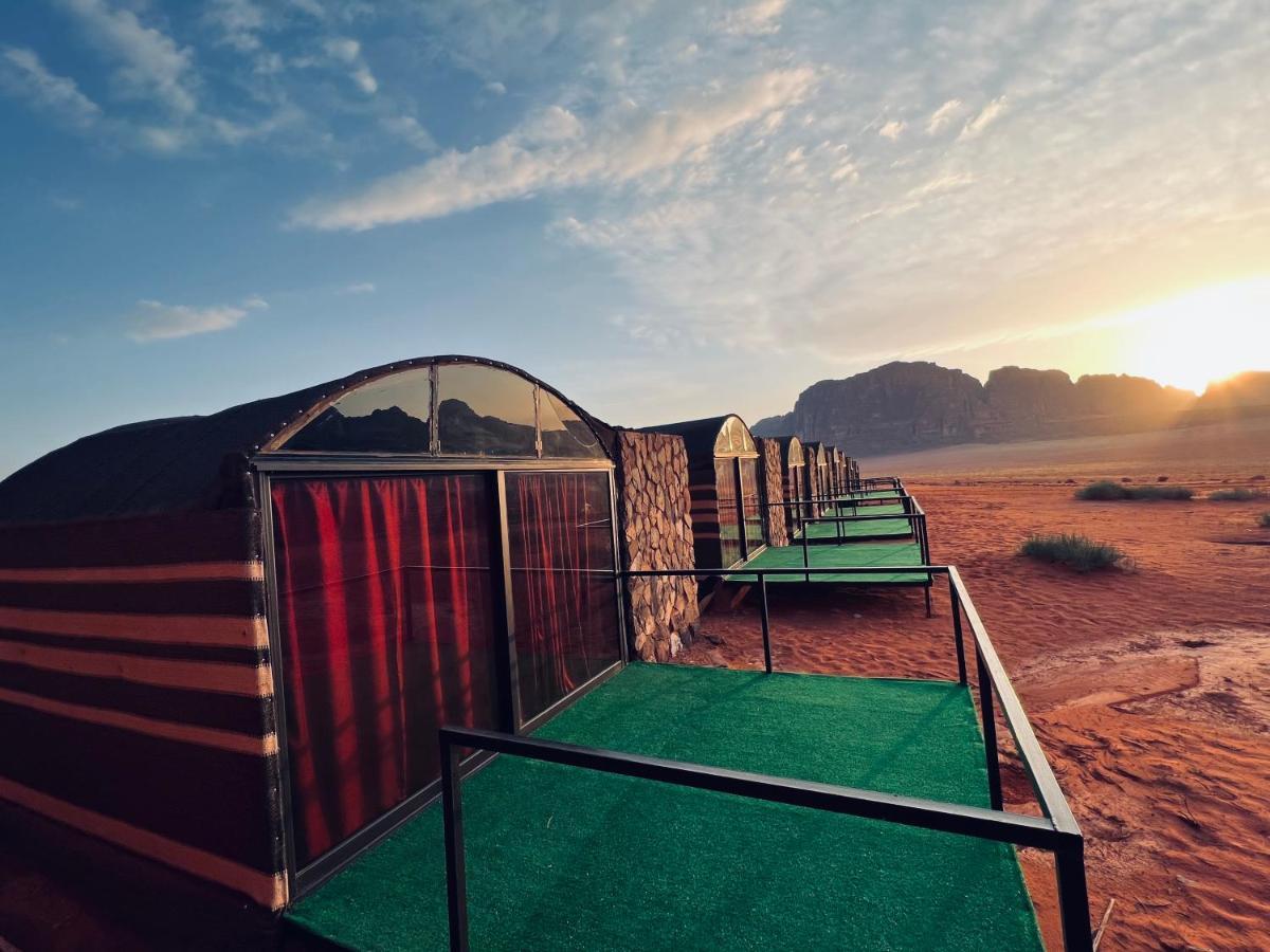 Wadi Rum Shooting Stars Camp 호텔 외부 사진